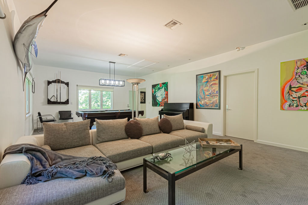 586 yucca rd naples fl