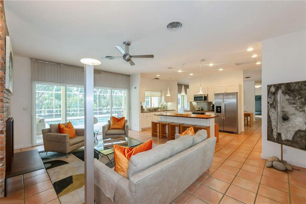 586 yucca rd naples fl