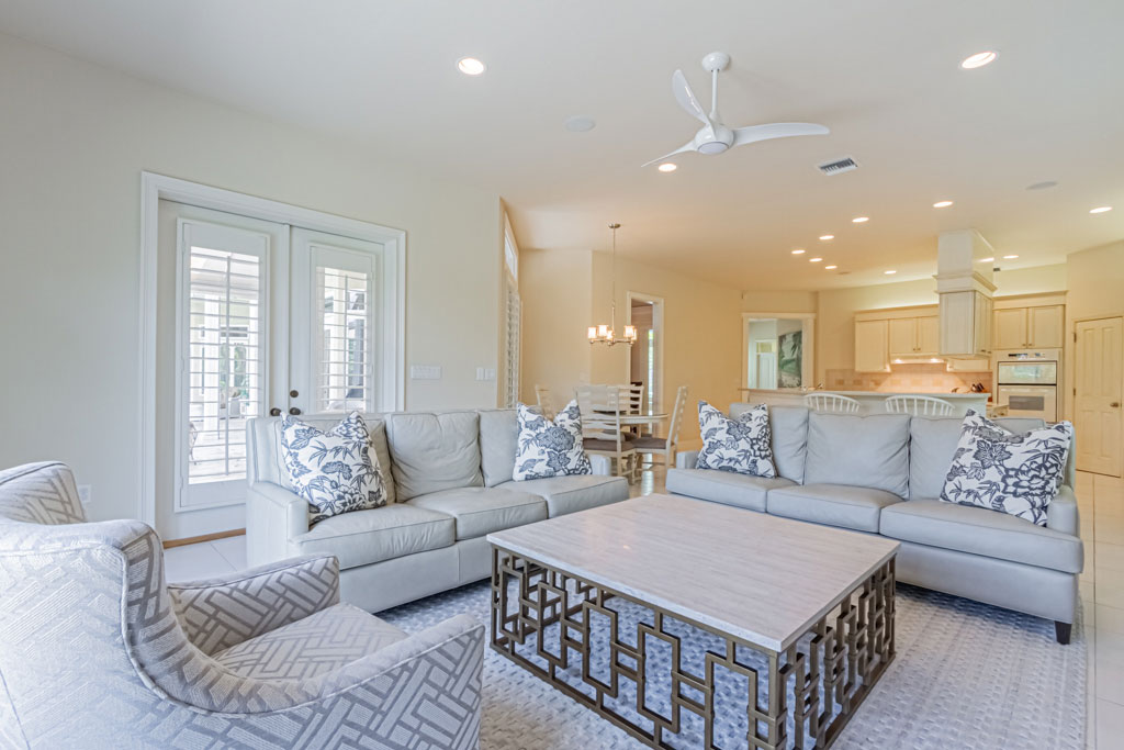 6974 Greentree Dr naples fl