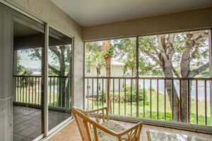 822 gulf pavilion #202 naples fl