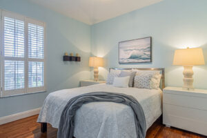 877 7th st s naples fl