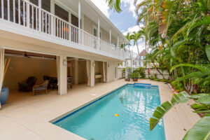 877 7th st s naples fl