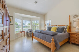 8949 lely island circle naples fl