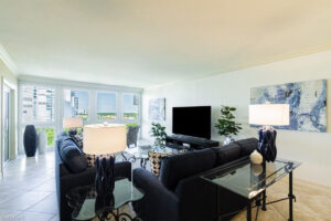 4031 Gulf Shore Blvd Naples FL