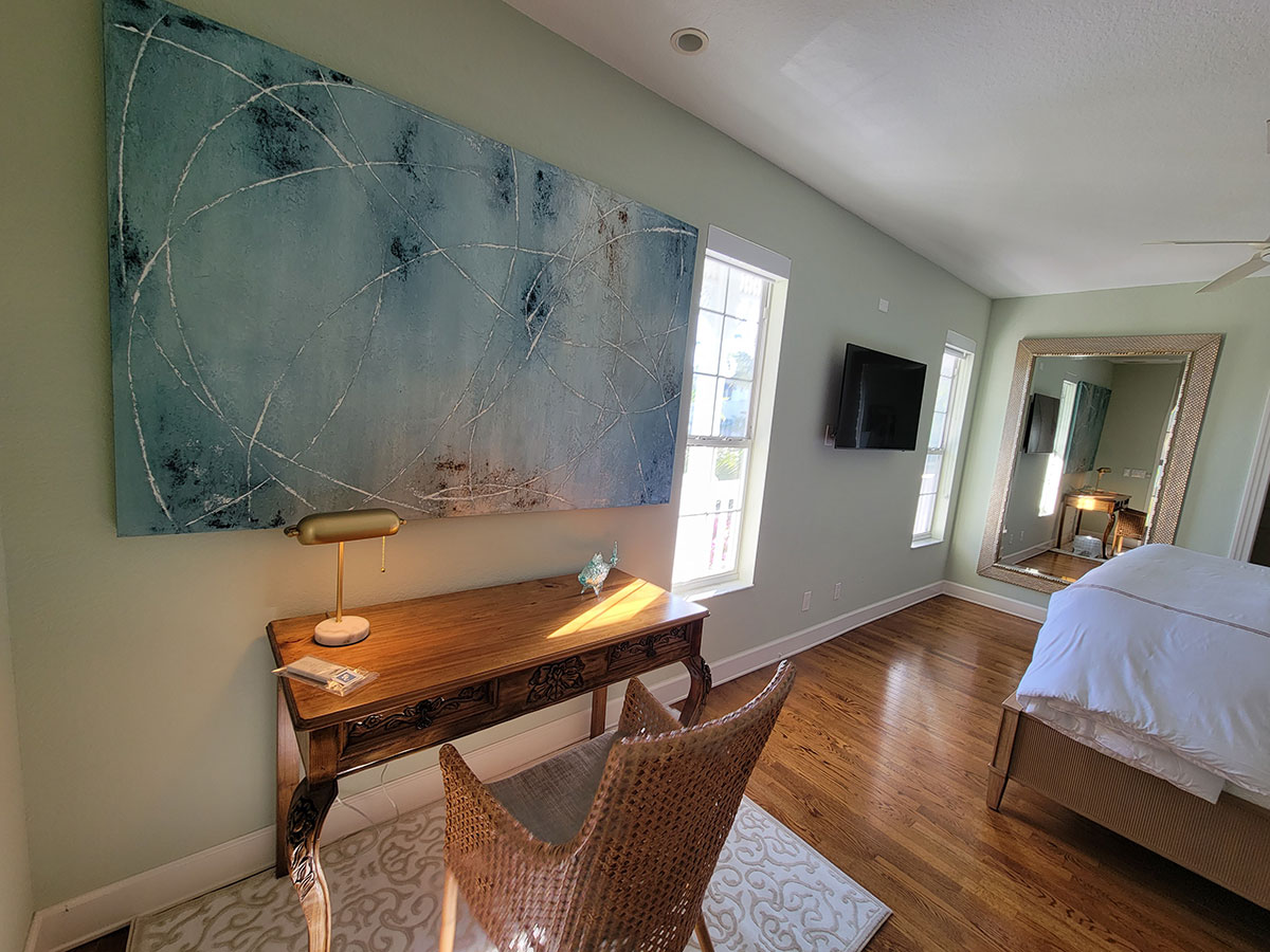 877-7th-Master-Bedroom-Desk