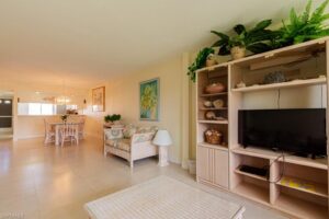 3608-Arctic-Circle-514-16