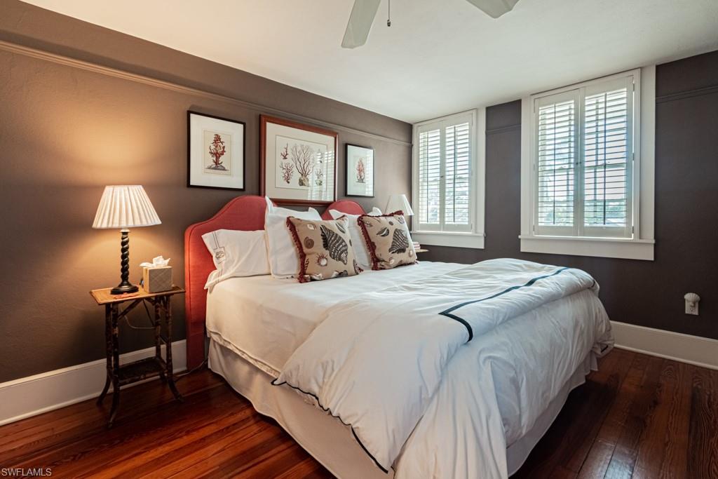 187-Broad-Ave-Naples-FL-34102-25