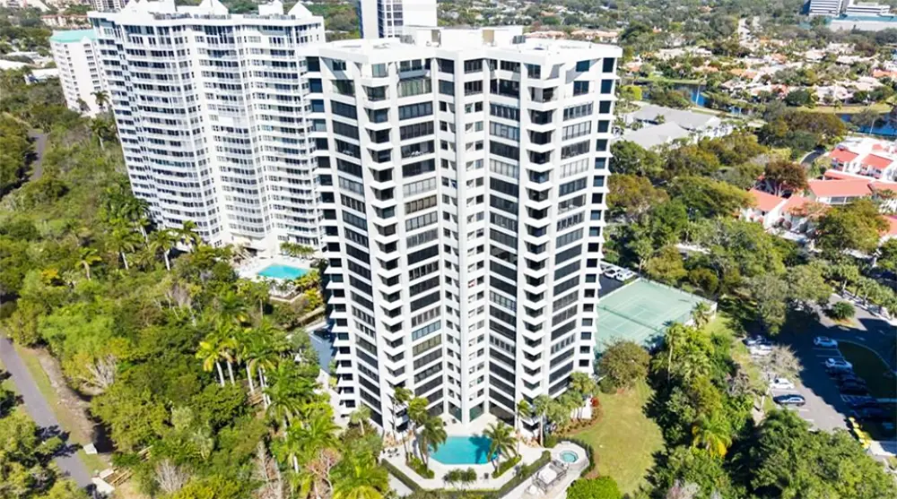 heron point pelican bay condo